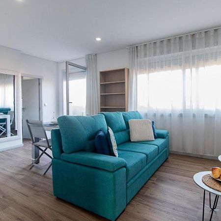 Downtown 1Br Apartment W/ Balcony By Lovelystay Porto Eksteriør bilde